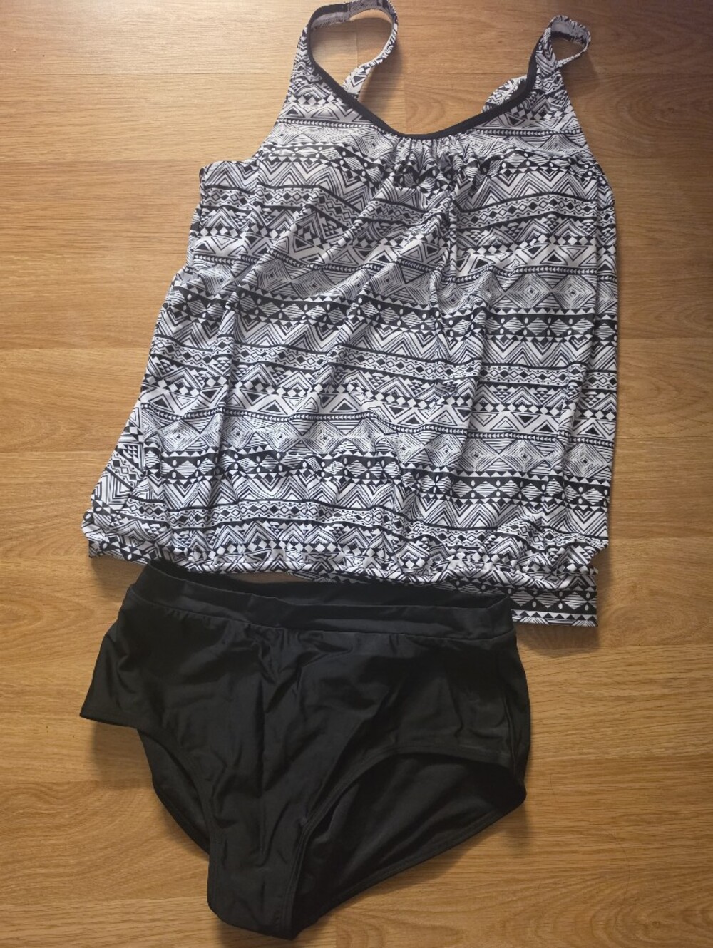 Aqua Eve Two Piece Women's Tankini Swimsuits Blouson Swim Tank Top with Shorts